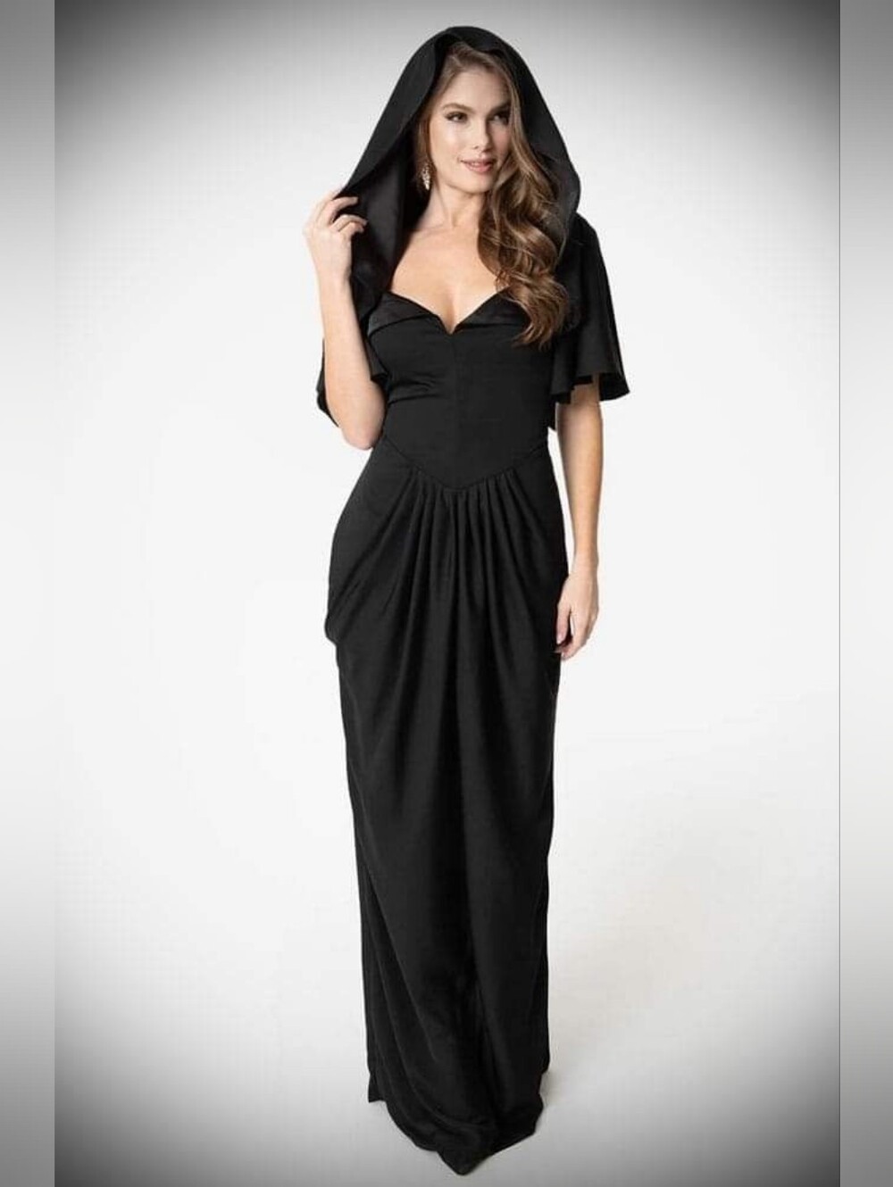 Micheline Pitt + Unique Vintage Zhora Hooded Gown